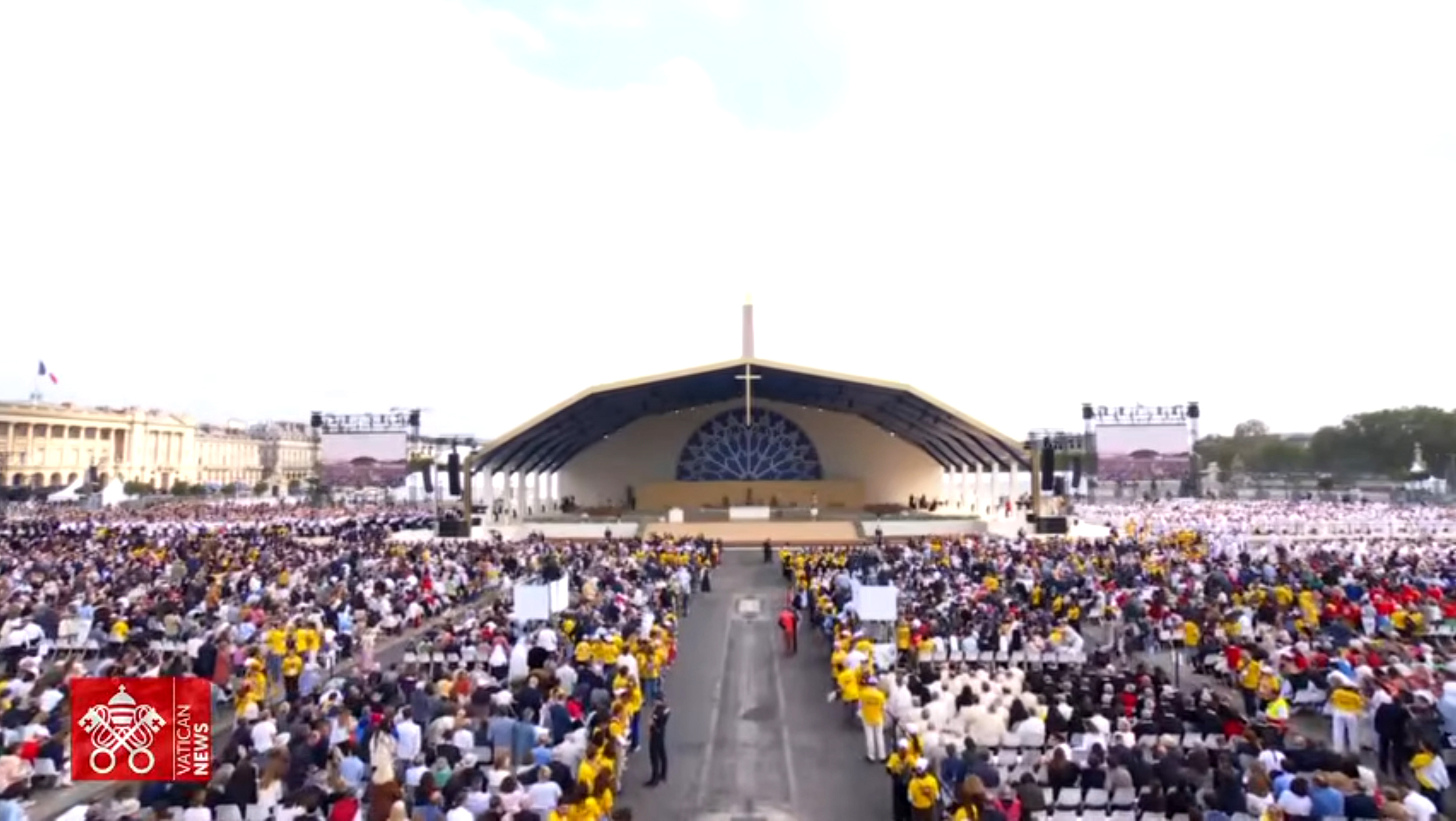 교황 Leo XIV세, 사목방문 France의 Paris 도착(2026.09.26), Pairs - Arrival at Place Charles de Gaulle and tour in popemobile, 26 September 2026 - Pope Leo XIV 